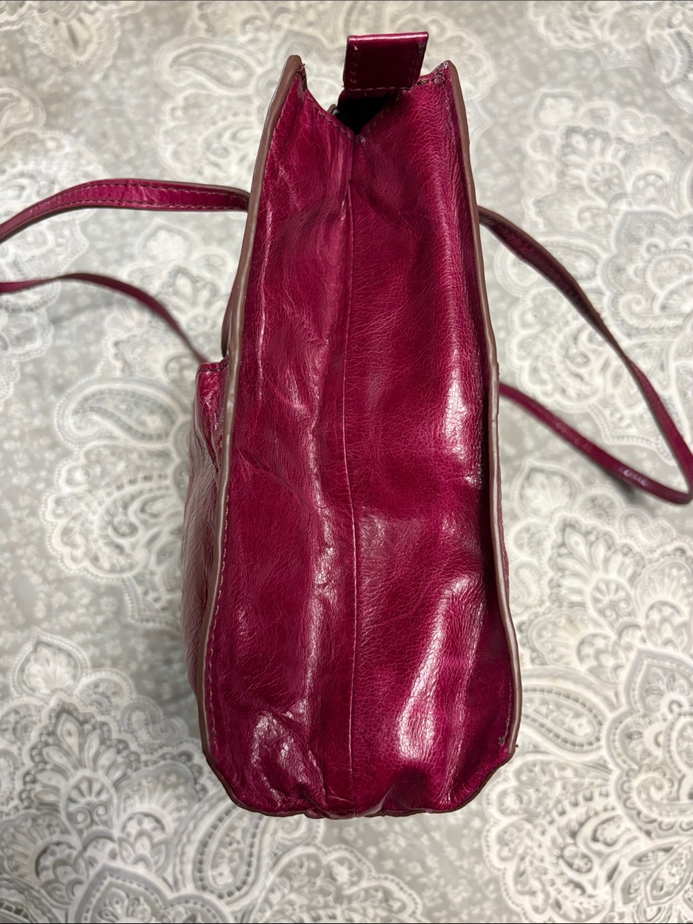 HOBO Leather Tote in Deep Raspberry - Picture 8 of 15